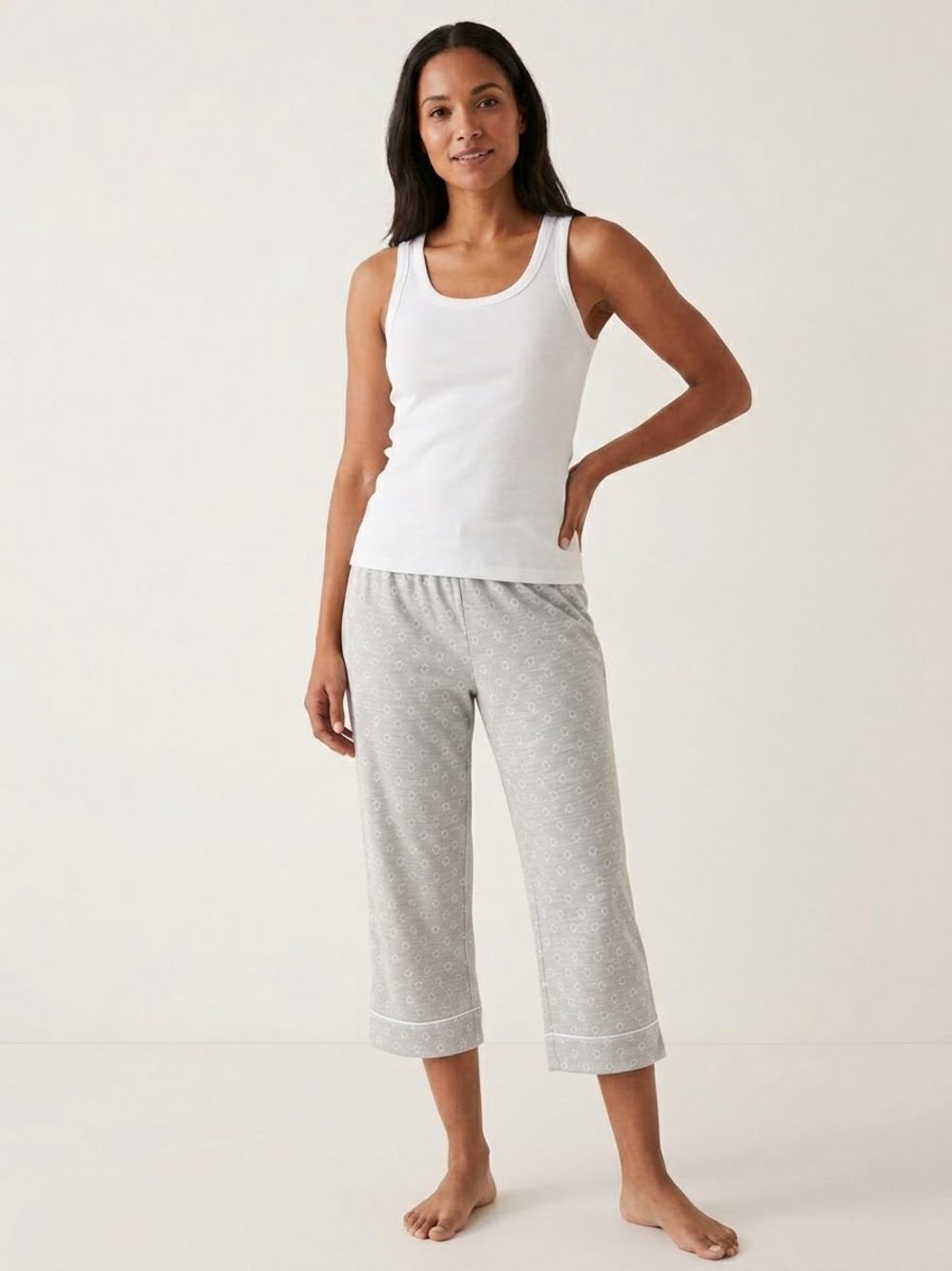 Tahari Women’s Pajama Pants Size S Small Gray Geometric Print Soft Sleepwear